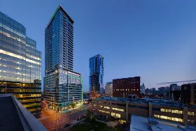 Photograph of Holiday Inn & Suites Montreal Centre-ville Ouest, Montreal