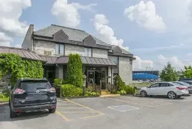 Photograph of Quality Hotel, Sherbrooke