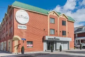 Photograph of Les Suites Victoria, Gatineau