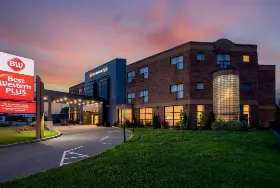 Photograph of Best Western Plus, Montreal