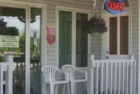 Photograph of Motel De La Pente Douce, Magog