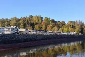 Photograph of Camping Cap à La Roche, Deschaillons-sur-st-laurent