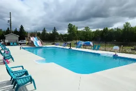 Photograph of Camping Au Soleil Levant, Saint-Eugène-de-Grantham