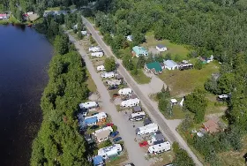 Photograph of Camping Lac Pagegasque, Beaucanton