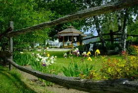 Photograph of Camping Lac Aux Bouleaux, Saint-lucien