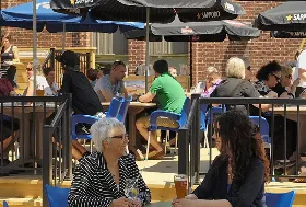 Photograph of Café Bistro Au Coin Du Monde, Montmagny