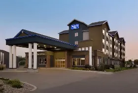 Photograph of Travelodge, Weyburn