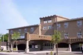 Photograph of Super 8, Saskatoon