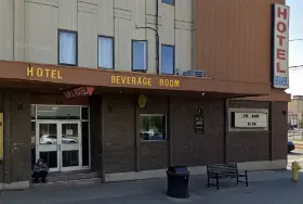 Photograph of Beaver Motor Hotel, North Battleford