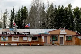 Photograph of Upper Liard Lodge, Watson Lake